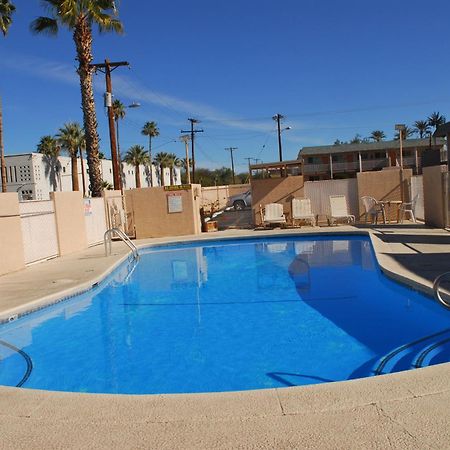 Stone Inn Extended Stay U Of A ทูซอน ภายนอก รูปภาพ