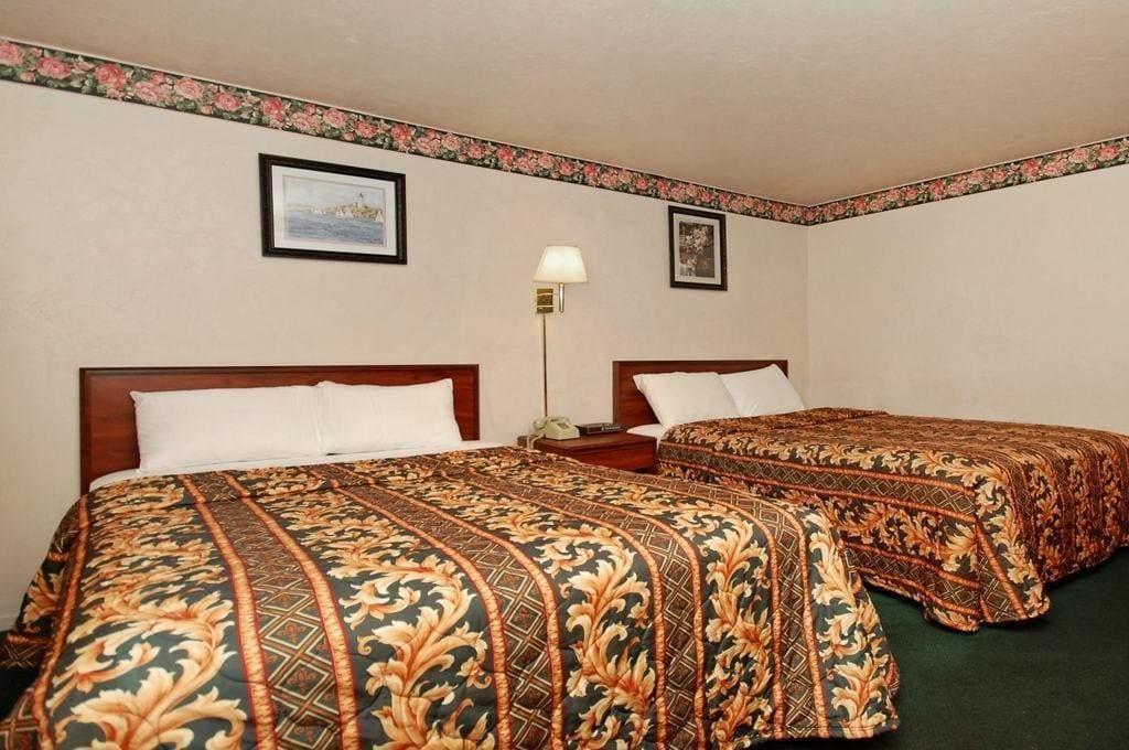 Stone Inn Extended Stay U Of A ทูซอน ภายนอก รูปภาพ